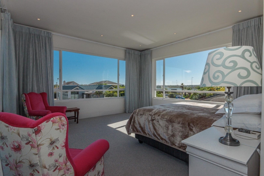 3 Bedroom Property for Sale in Sunset Beach Western Cape